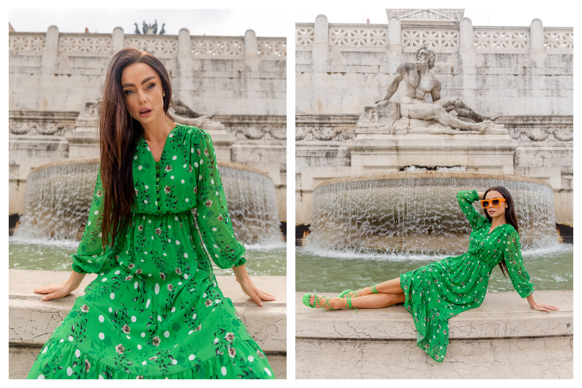 Sukienka we wzory w kolorze zielonym